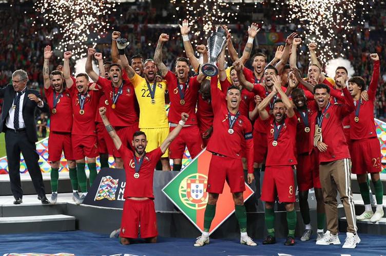 葡萄牙欧洲杯夺冠讲解是谁（葡萄牙欧洲杯夺冠讲解是谁讲的）